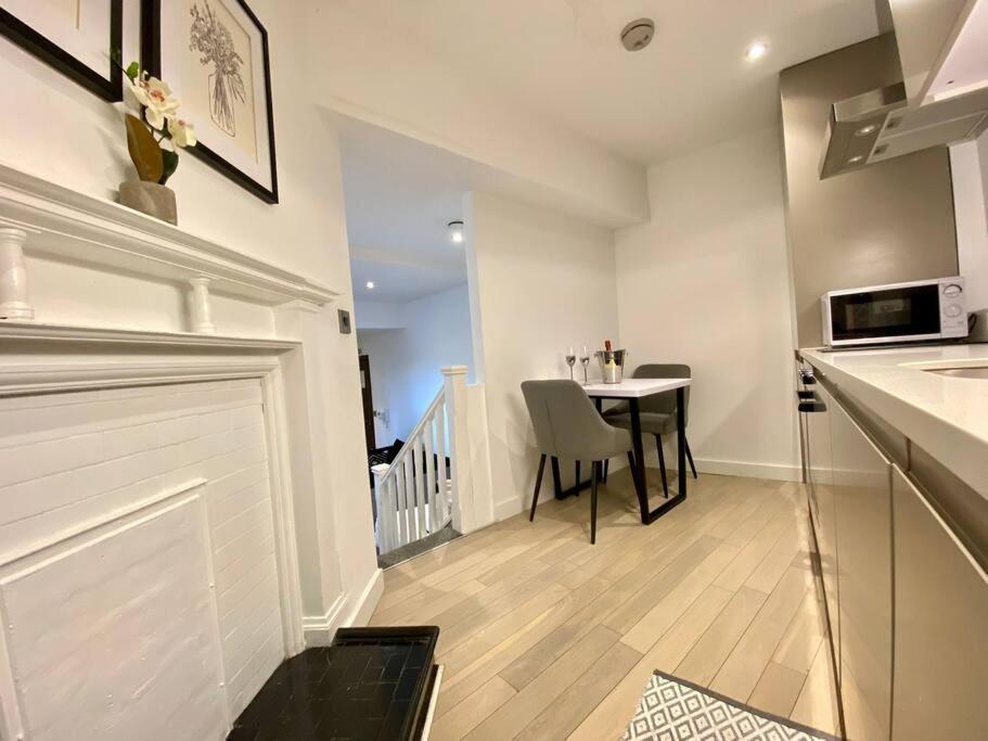 Victoria Street Apartment Sleeps 2 Ливърпул Екстериор снимка