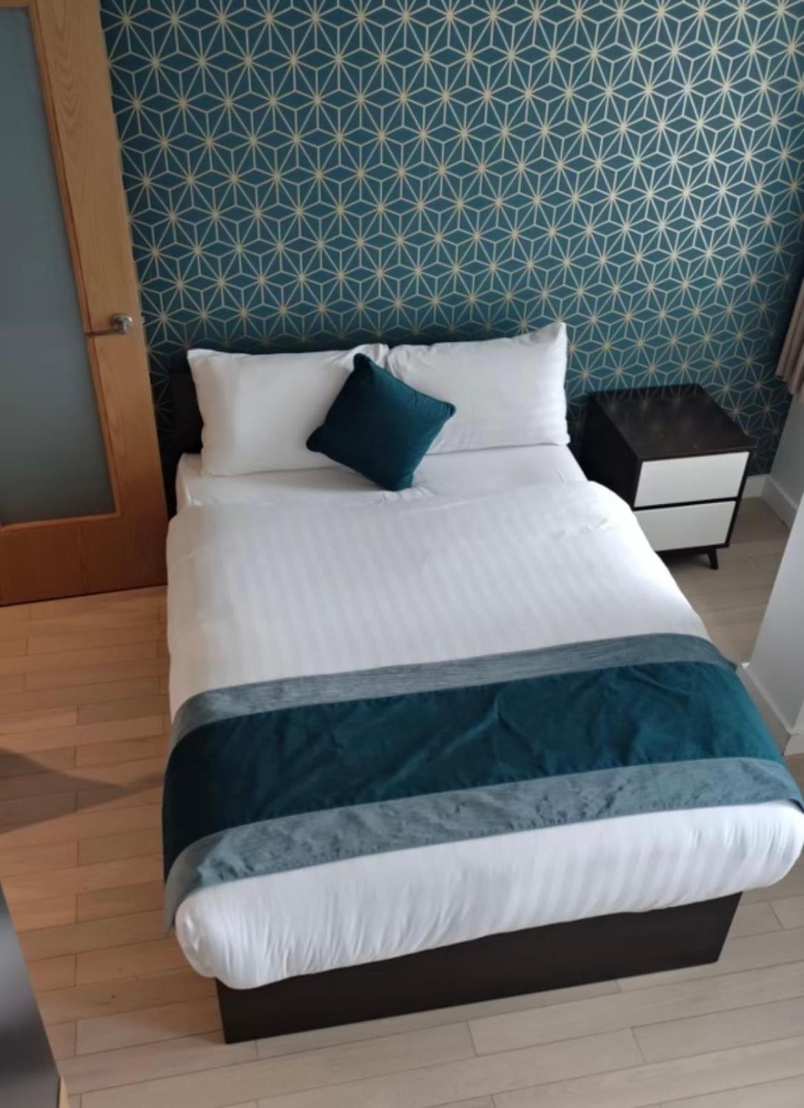 Victoria Street Apartment Sleeps 2 Ливърпул Екстериор снимка