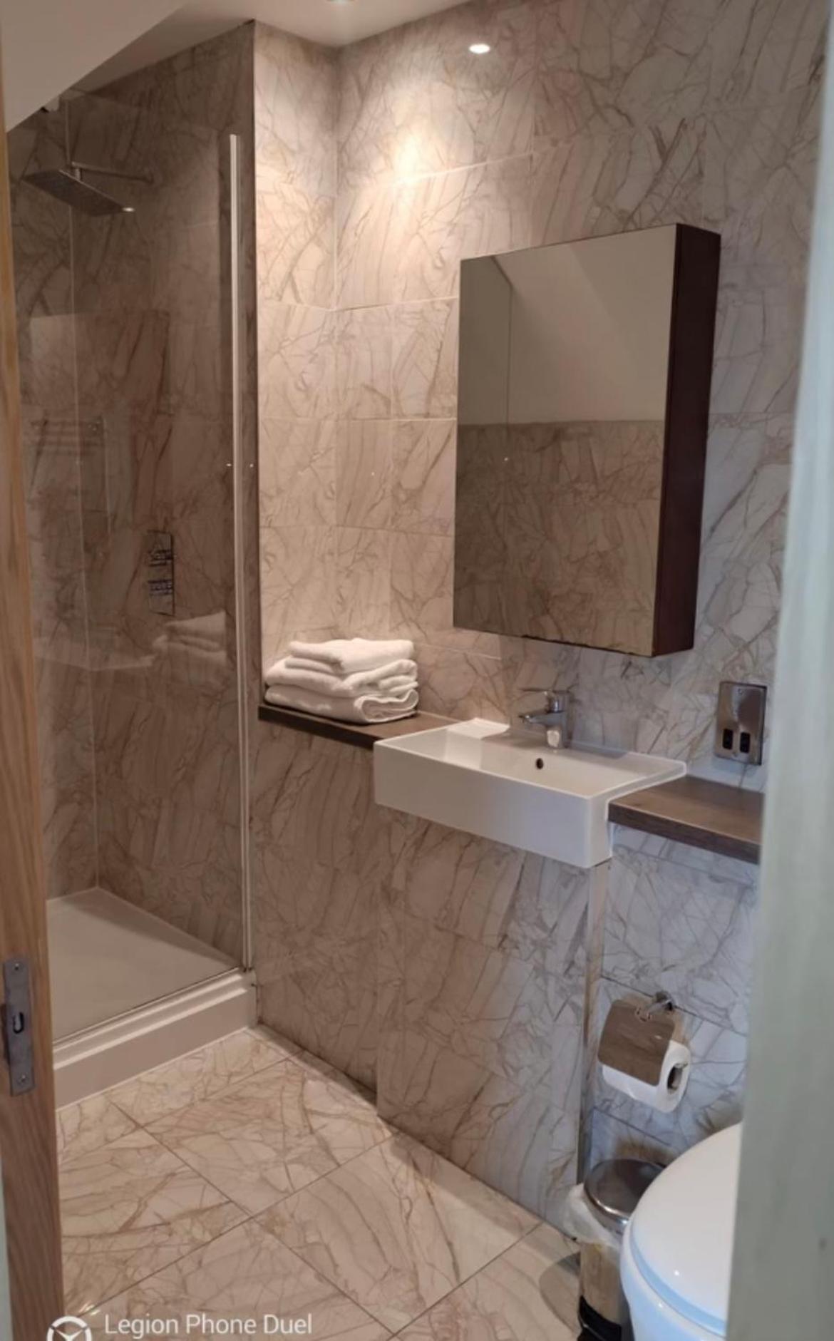 Victoria Street Apartment Sleeps 2 Ливърпул Екстериор снимка